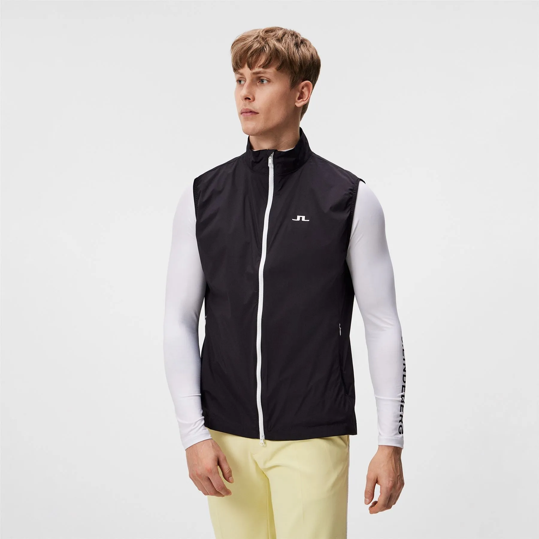 Ash Stretch Light Packable Gilet Black - SS24