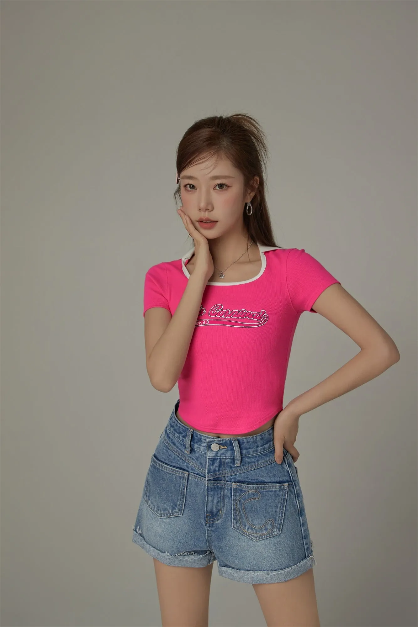 Chuu Carnival Cropped T-Shirt