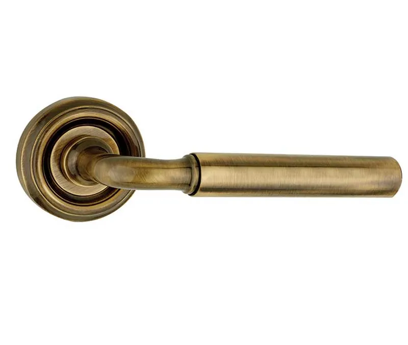 Elise Lever Handle on Round Rose