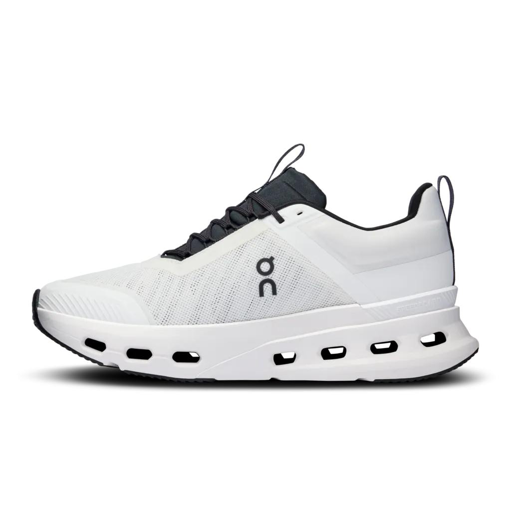 On Running Cloudnova X (Womens) - White/Black