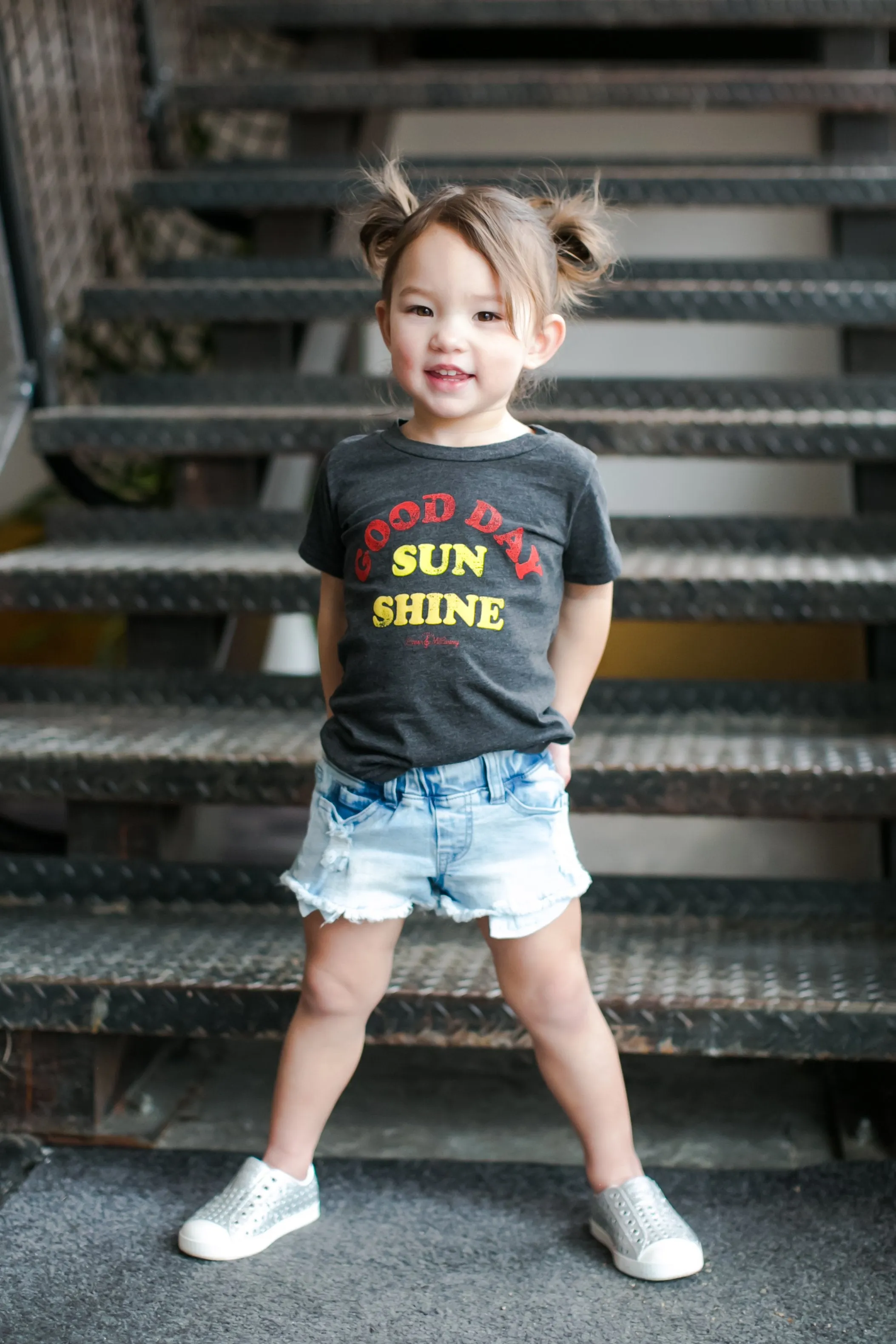 Retro Brand - Good Day Sunshine Tee in Vintage Black